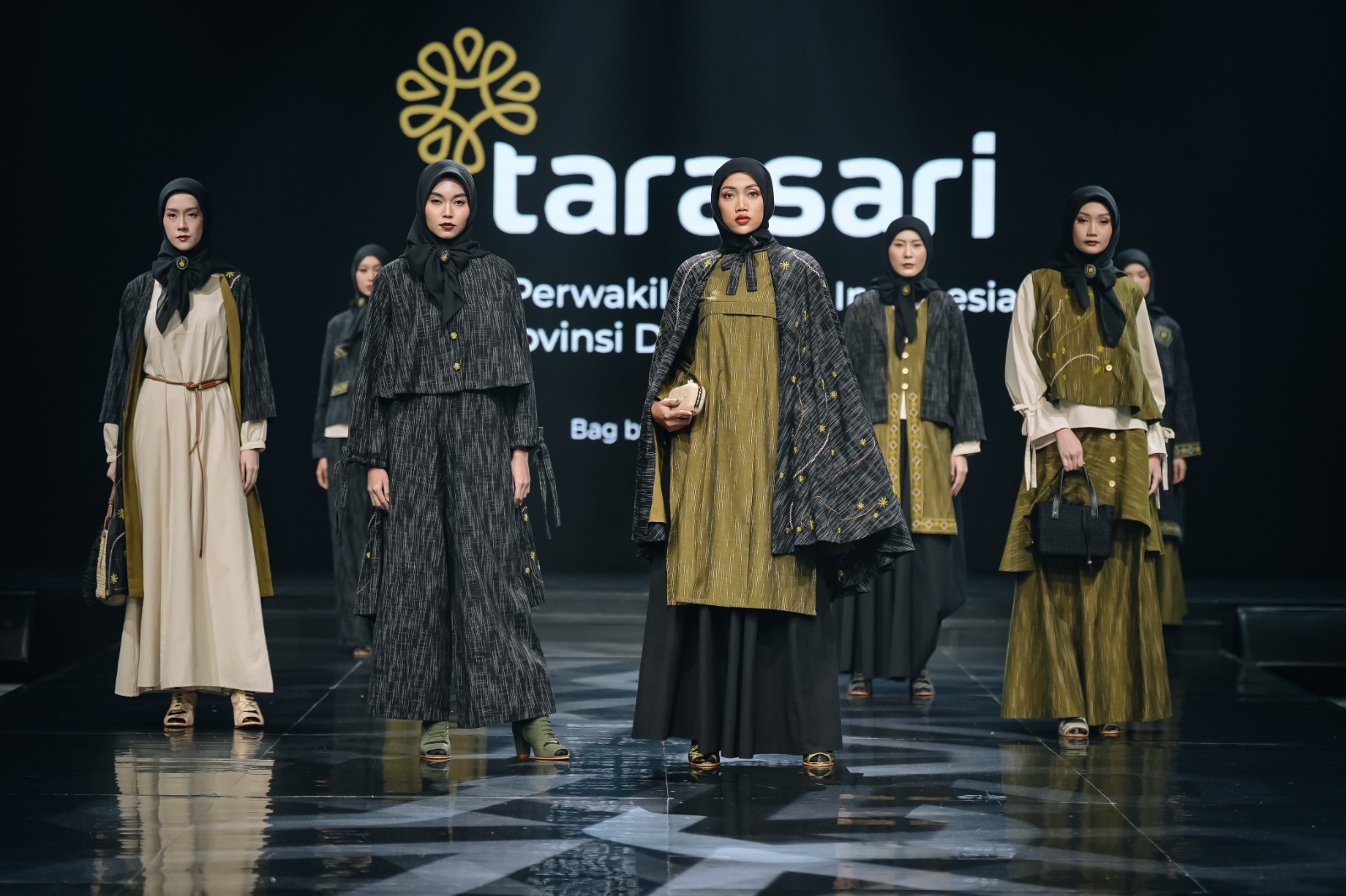 Desain Busana yang Menyimpan Kisah Kota Yogyakarta